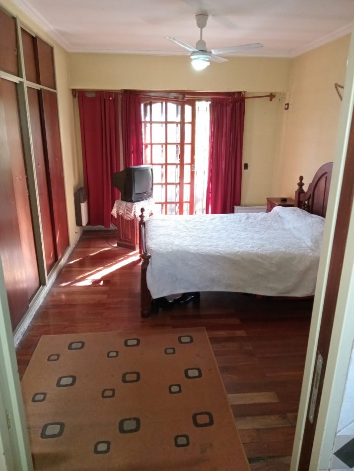 CASA EN BELLA VISTA DE 4 AMBIENTES CON PILETA