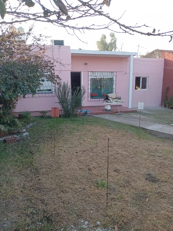 CASA DE 3 AMBIENTES EN EL TALAR