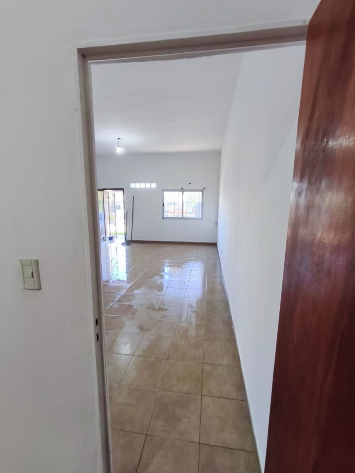 DEPARTAMENTO DE 4 AMBIENTES EN ALQUILER EN SAN MIGUEL -  CRUCE CASTELAR