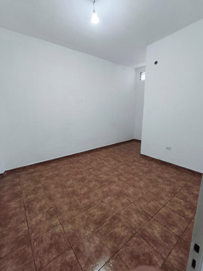 DEPARTAMENTO DE 4 AMBIENTES EN ALQUILER EN SAN MIGUEL -  CRUCE CASTELAR