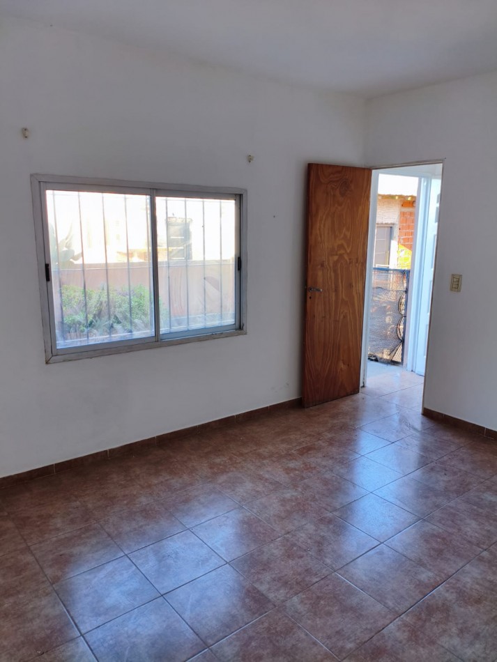 DEPARTAMENTO DE 4 AMBIENTES EN ALQUILER EN SAN MIGUEL -  CRUCE CASTELAR