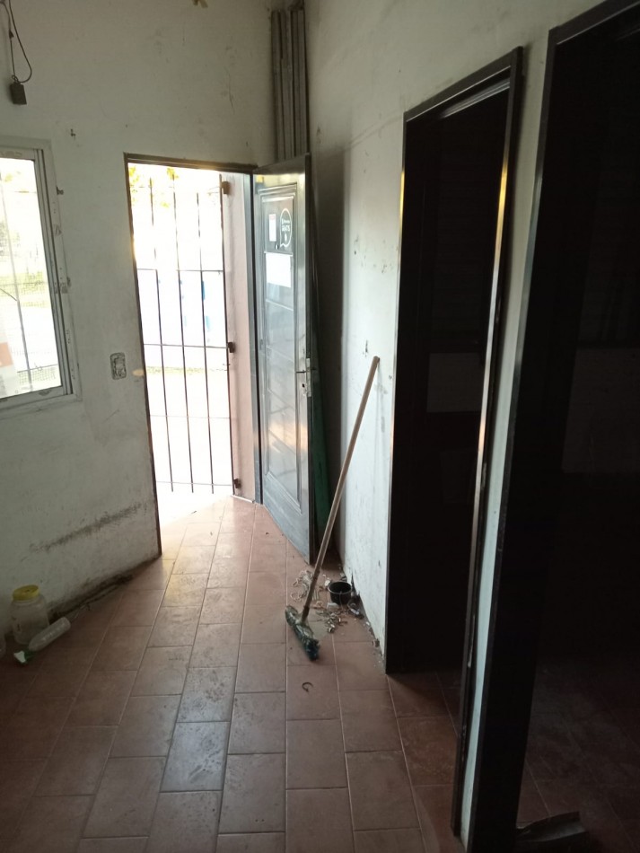 LOCAL EN ALQUILER EN SAN MIGUEL / CRUCE CASTELAR