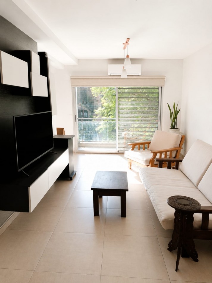 DEPARTAMENTO DE 3 AMBIENTES CON COCHERA