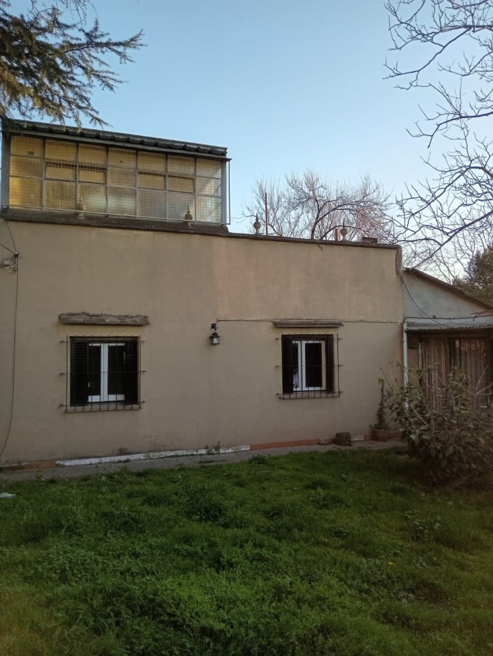 CASA CON PILETA EN VENTA EN SAN MIGUEL