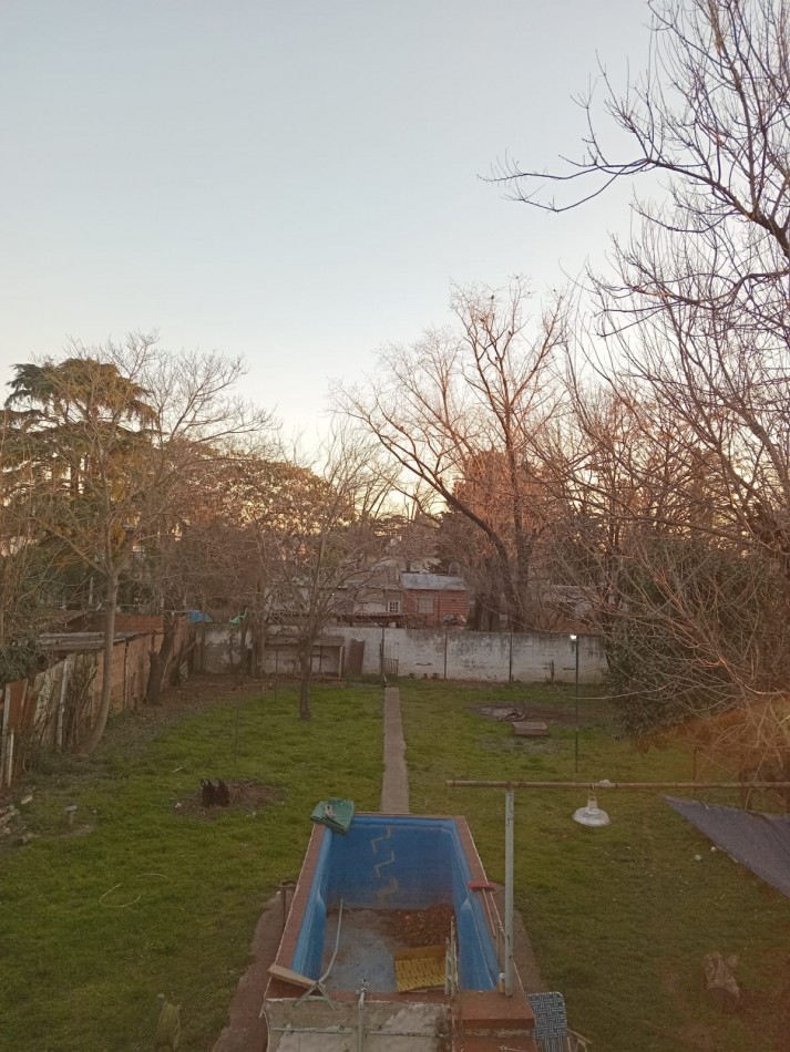 CASA CON PILETA EN VENTA EN SAN MIGUEL