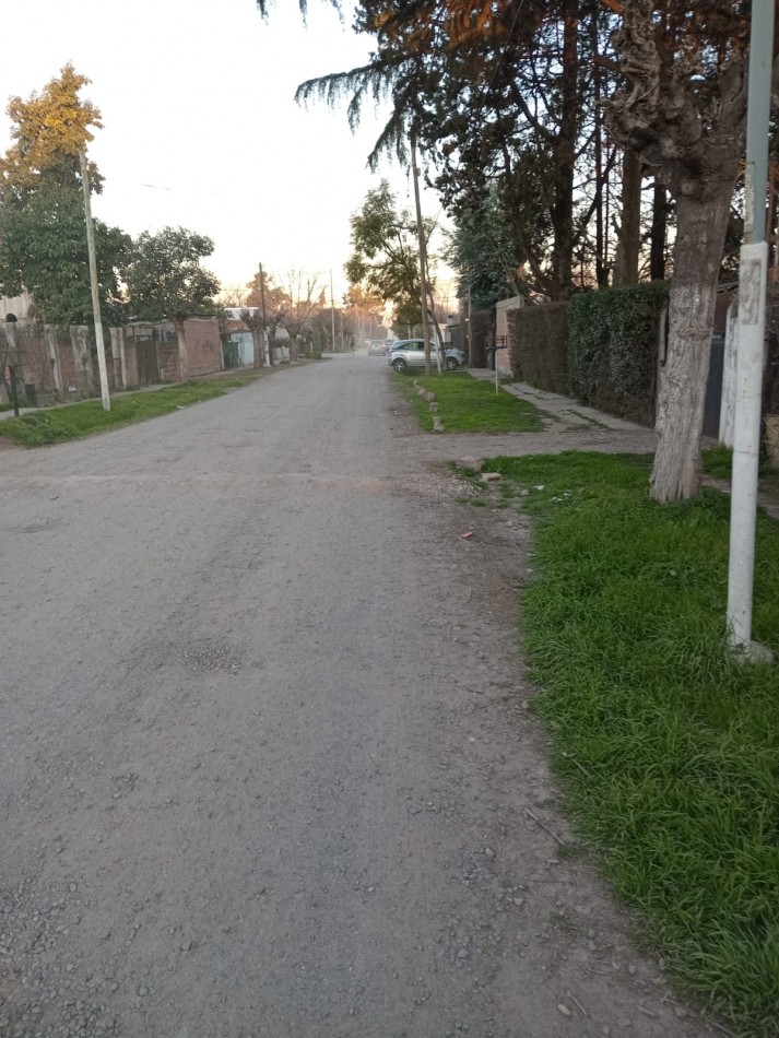 CASA CON PILETA EN VENTA EN SAN MIGUEL