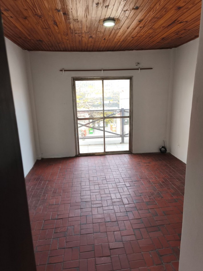 DEPARTAMENTO EN ALQUILER EN GRAND BOURG