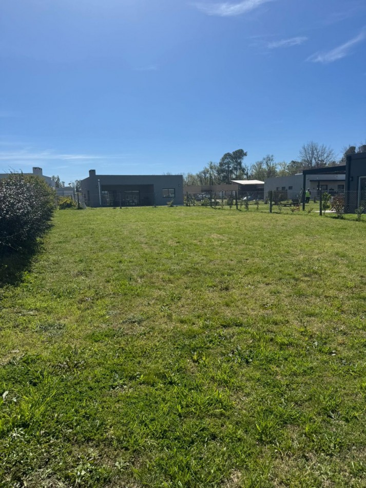 LOTE EN BARRIO SANTO TOMAS